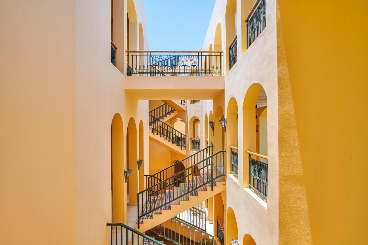 Mosaique Heights