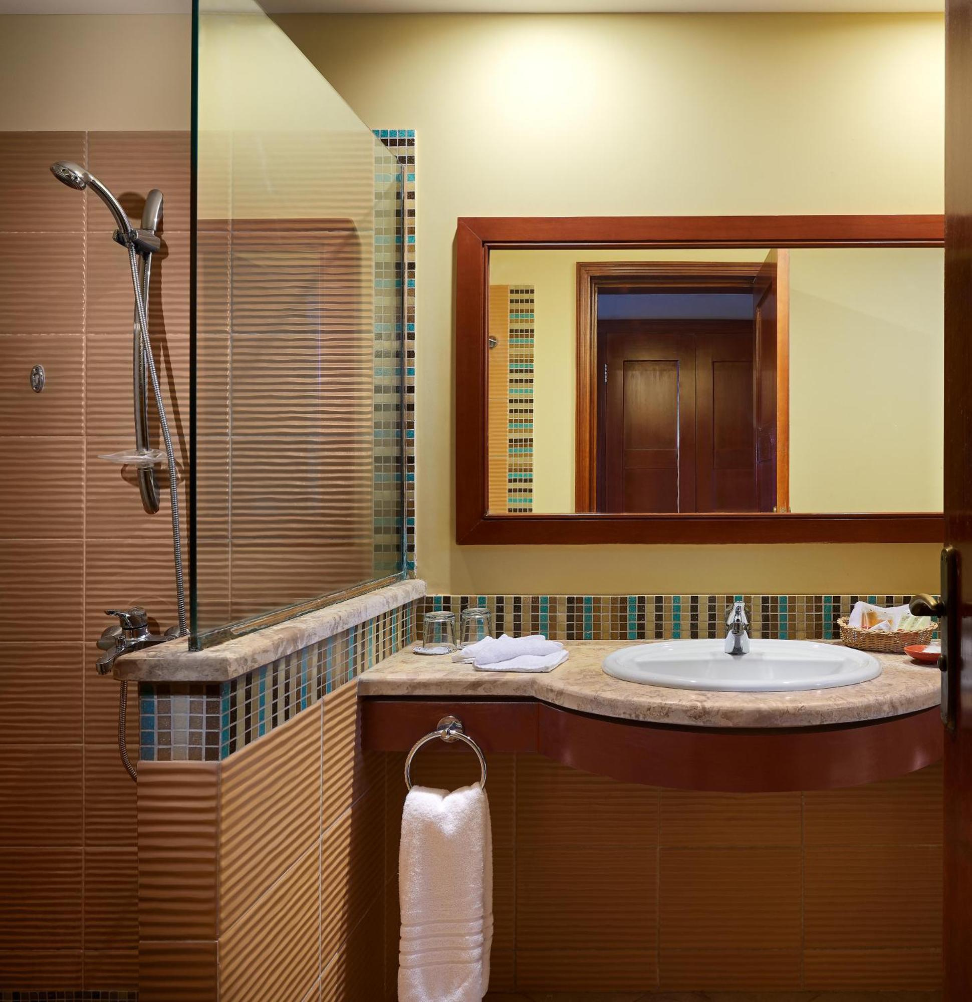 موزايك بيتش هايتس 5*